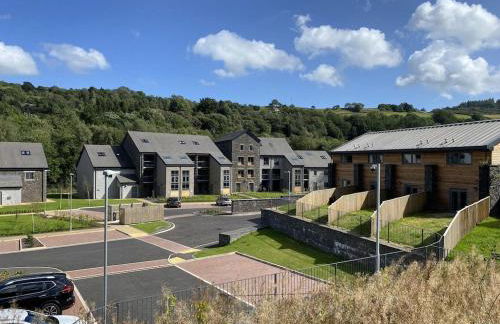 River Vista Retreat - Luxury duplex Apt - Views - Parking - Cycle storage - Spa access option - Foto 18