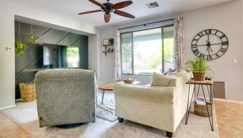 4 Mi to Surprise Stadium! Sunny V Home with Patio - Foto 5