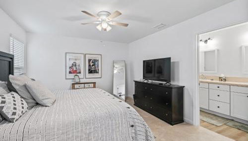 928 Z5 VILLAGE OF LAKE DENHAM by REMAX Premier - Foto 2