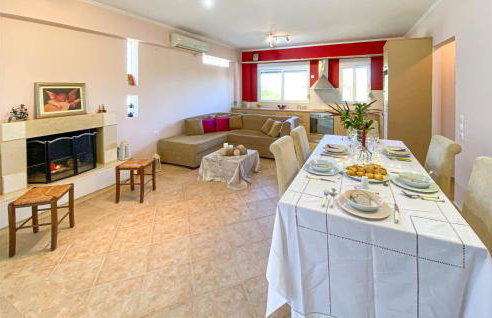 Gorgeous Home In Lakkopetra With Wifi - Foto 3