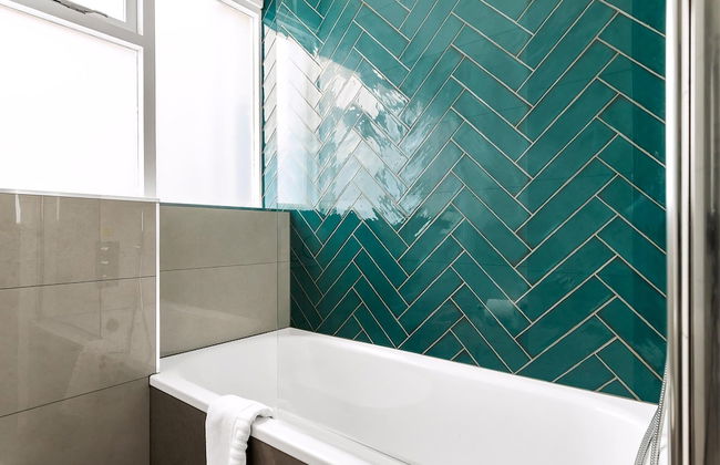 KBT - Charming Golborne Escape - Foto 13