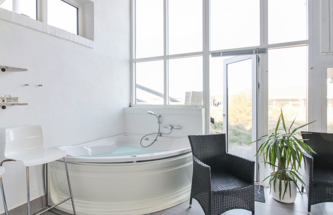 "Judeth" - 300m from the sea - Foto 27