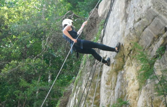 Barranquismo y rápel en Jarabacoa - Foto 3