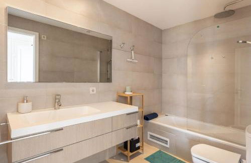 Beach house in 1st sea line of Son Serra - Foto 12