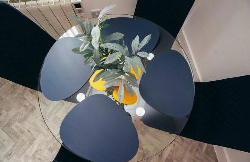 BIG DISCOUNTS THIS WEEK Free Parking WiFi - Photo 11