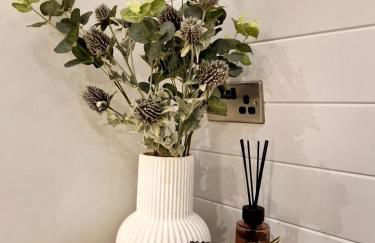 The Ness, Lodge with Hot Tub - Photo 18