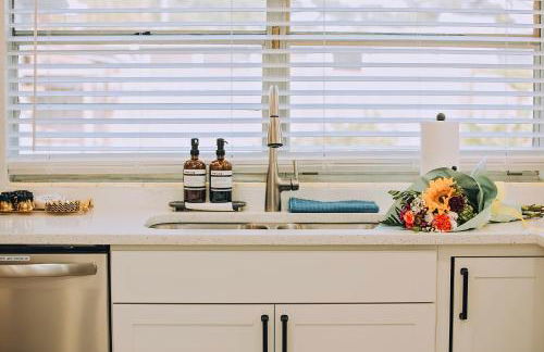 Oasis Over the Bridge of Lions - Foto 78