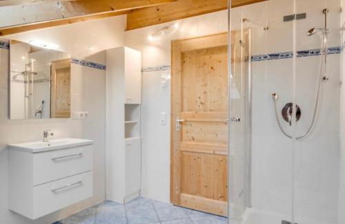 Ferienwohnung Bergblick für bis 13 oder 14 Personen mit 5 Schlafzimmer und 3 Bäder - Foto 21