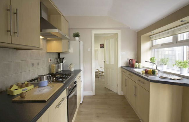 RoomTel - Brook House - Photo 14