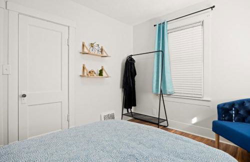 The Heights Hideaway 2BR Gem - Foto 17