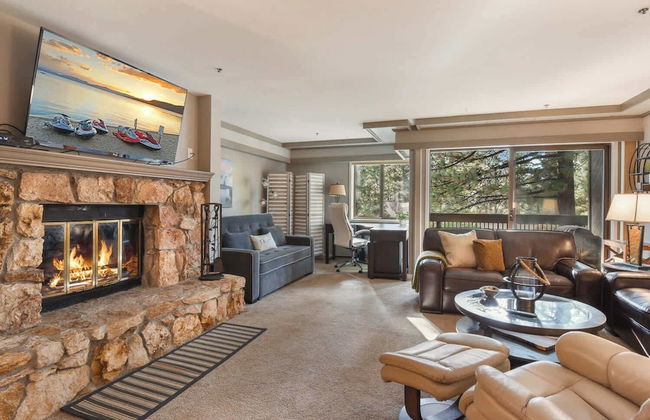 Escape to Incline Village! Min to Beach and Skiing - Photo 9