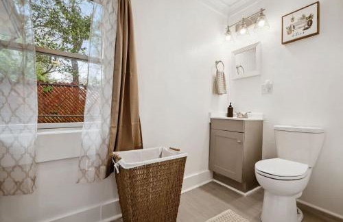 Pensacola Pad 1BR 1BA Modern - Foto 19