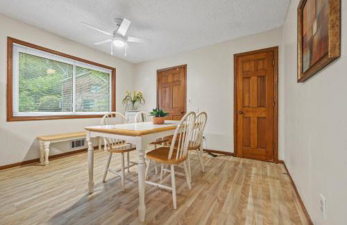 Spacious 3BR Retreat Near Summit Skyride & Stone Mountain Park - Foto 9