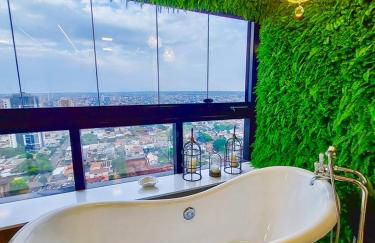 Luxury Collection - Loft com Banheira 33º Ed Vertigo - Foto 1