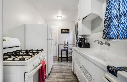 1920's Remodeled Cottage in the Heart of Little Italy - Foto 8