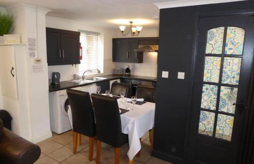 Falstaff Cottage, NEW HOT TUB, Sleeps up to 5, Stratford upon Avon - Foto 82