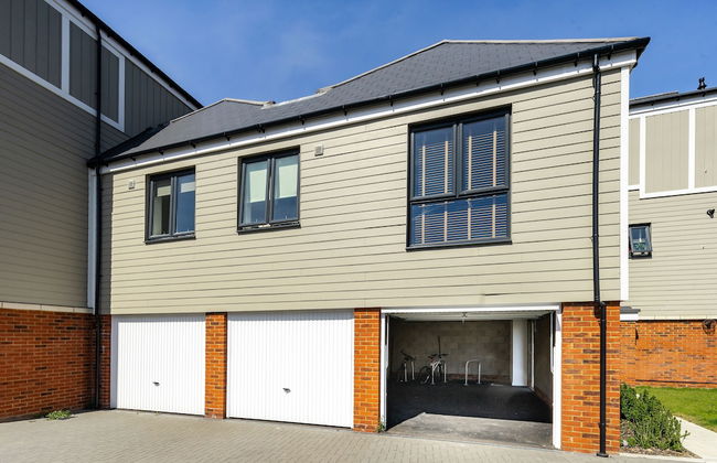 Fortified Luxury Apartment - Foto 26