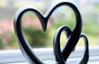 Modern 3 Bedroom Apartment - Photo 7