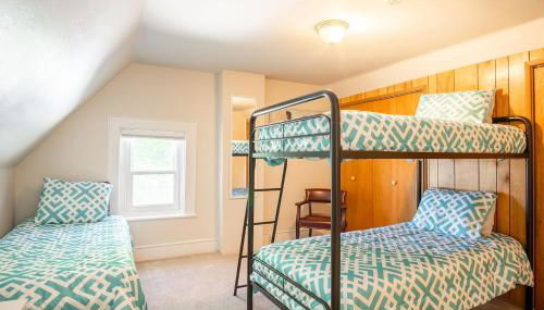 Heritage House-Skiing close,Walk to Main St,Roomy - Foto 5