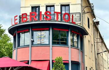 Le Bristol - Gîtes Canal & Chenier, proche gare - Foto 1