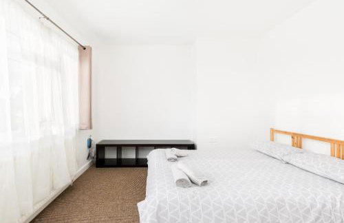 Quinton Essentials - Photo 5