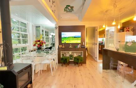 10 min a LAGO NEGRO 2 hab para 6 personas cerca del centro - Foto 3