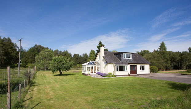 Juniper Hill, Loch Achilty - Foto 2, Imagen principal