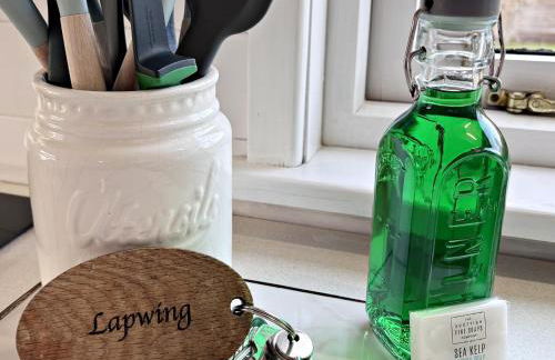 Lapwing Lodge with loch and mountain view - Foto 18