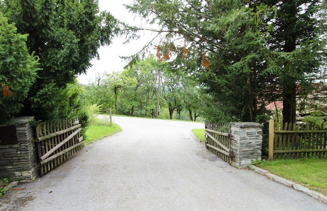 Quiet Holiday Home Near ski Resort - Foto 14