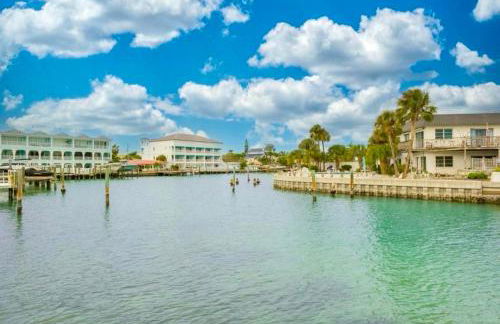 Where the Sun Meets the Water - Foto 23