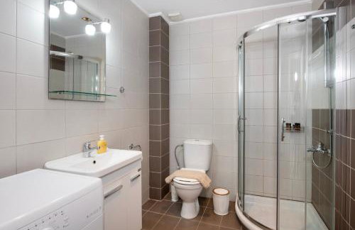 Gabriel apartment with a shared pool close to the beach - Foto 12