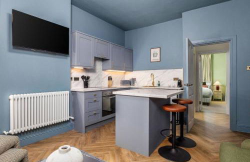 Modern 1-Bed Retreat by Stirling Train Station - Photo 11