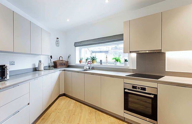 Quiet and Spacious Four Bedroom House - Foto 19