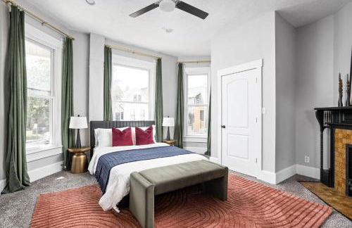 Beautiful House near downtown and fountain square 4BD BBQ Games FirePit - Foto 7