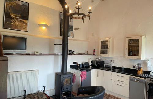 The Cruck Barn, cosy rural escape near The Peak District - Foto 19