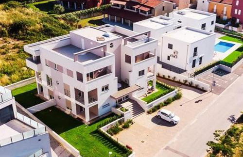 Volme Resort - Photo 2