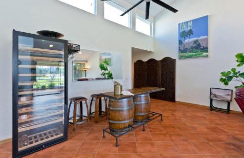 Spectacular condo with private golf privileges includes golf cart on Monterey Country Club !! - Foto 13