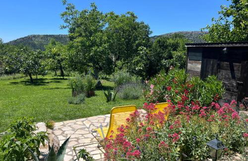 Villa Cocoon - Vacation Home with Heated Pool & Garden - Foto 21