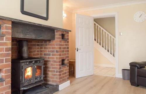 Hill View Lodge - Photo 7