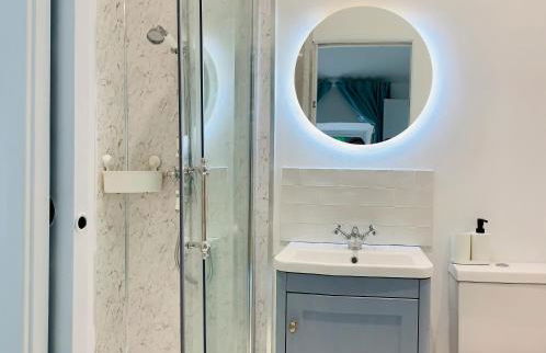 The Coach House central location fantastic Views - Foto 28