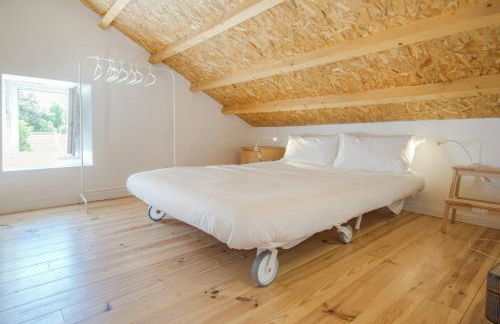 Classic Lisbon Homes: Bright & Central in Belém - Photo 24