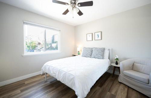 Beach Home in Quiet Neighborhood 5 minutes from the Pier - Foto 80