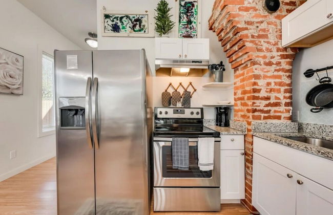 4 Queen Beds High Speed Wifi Private Parking - Foto 9