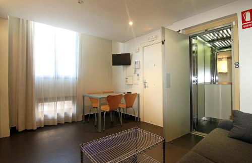 Classbedroom Born Apartments - Foto 8