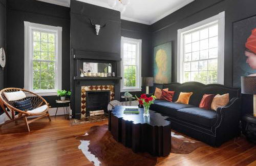 Grand Damn - Photo 30