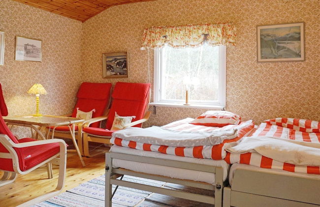 8 Person Holiday Home in Bergkvara - Foto 3