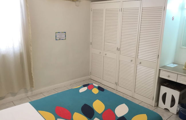 Cumber's Tropical Apartments - Foto 3