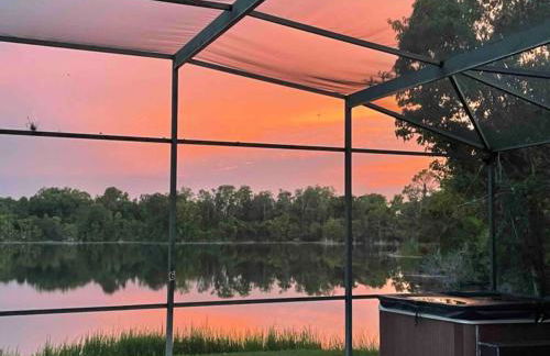 Beautiful Lake View Pool House Brand new Hot Tub - Foto 55