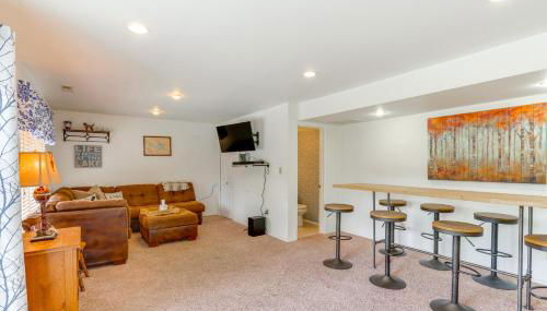 Balcony and Fire Pit Home on Lake of Ozarks! - Foto 5