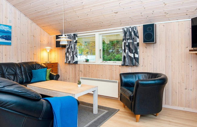 6 Person Holiday Home in Farvang - Photo 11